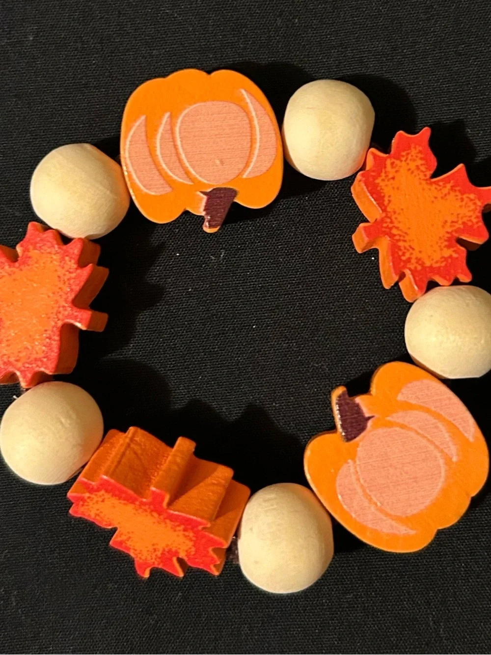 Source Unknown Orange Pumpkin and Maple Leaf Napkin Rings